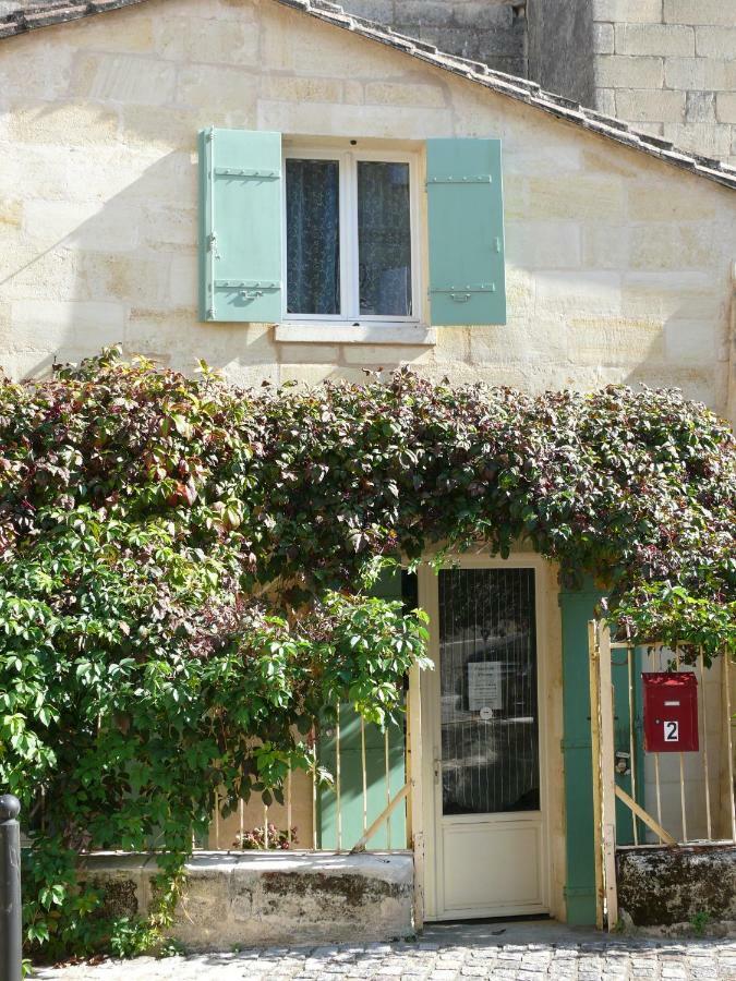Apartamento Les Oiseaux Saint-Émilion Exterior foto