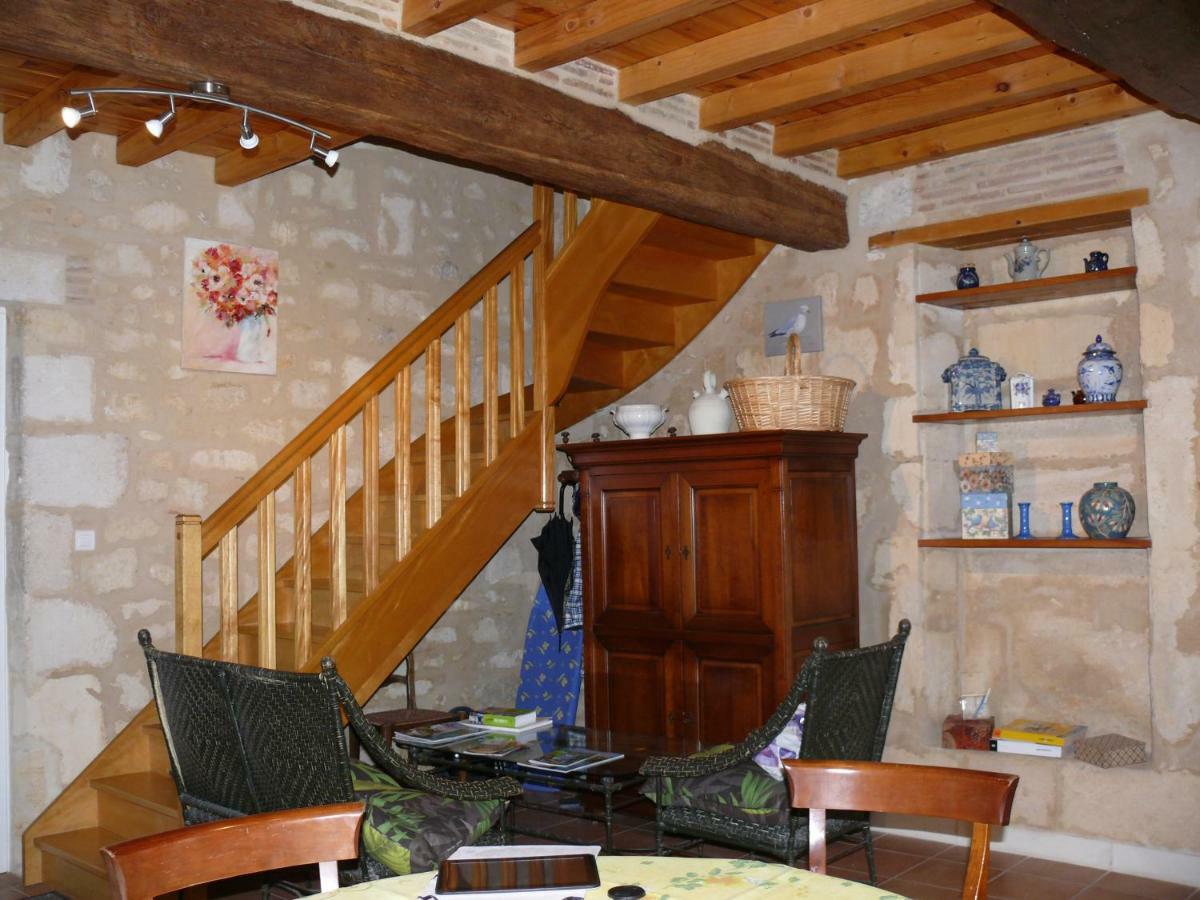 Apartamento Les Oiseaux Saint-Émilion Exterior foto